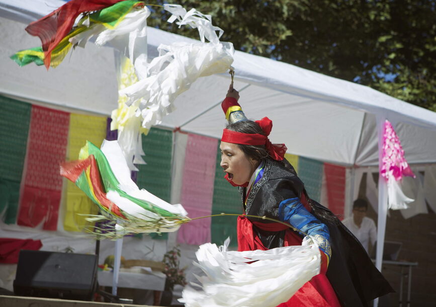 traditional Korean dancer